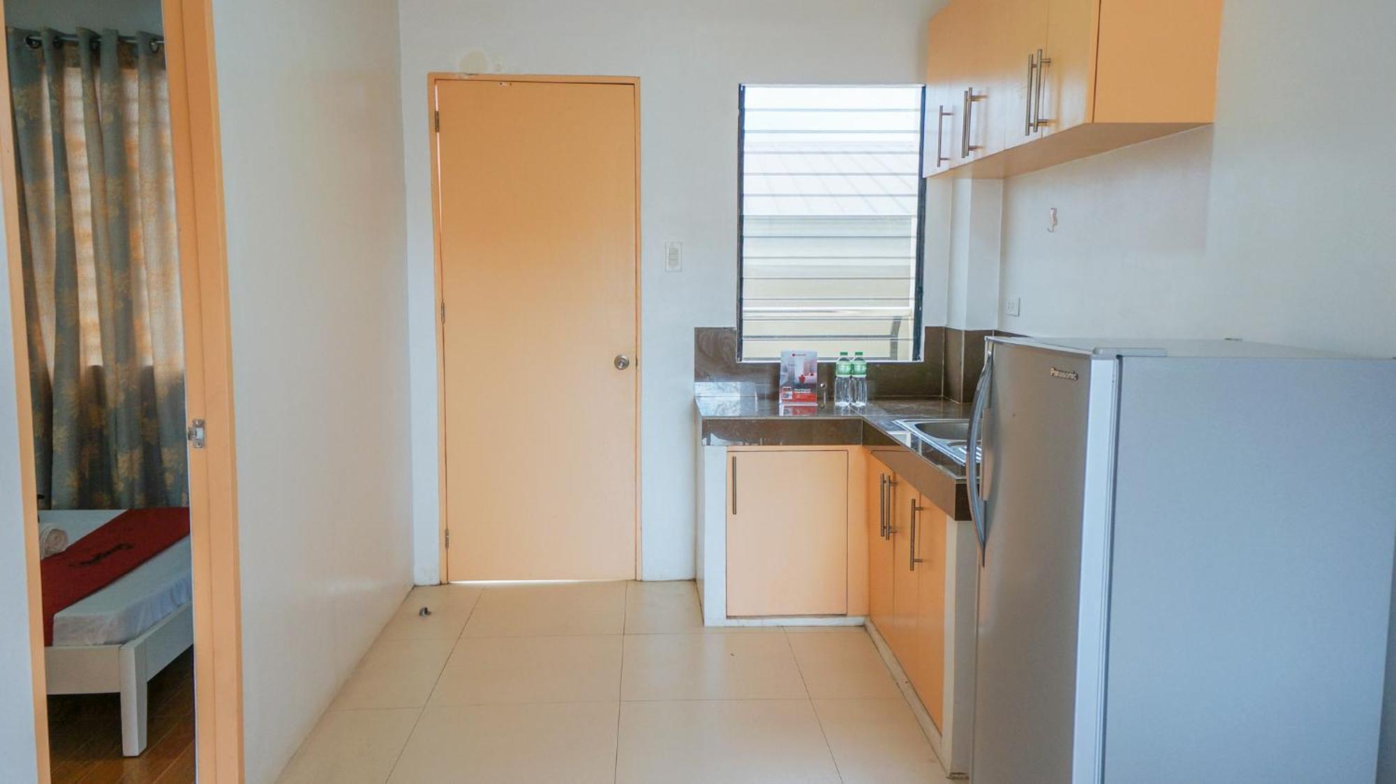 Reddoorz Plus Near Talisay Town Center Esterno foto